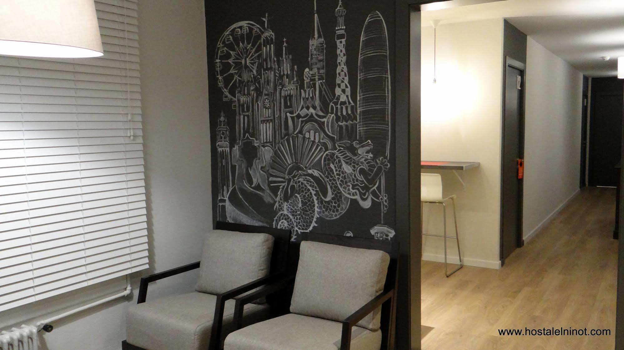 Hostel El Ninot
